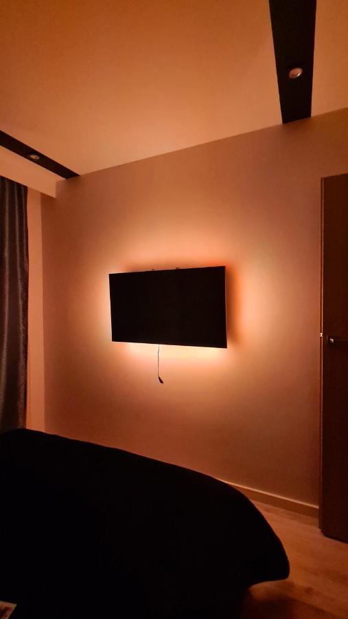 Mazurski Apartament 奥斯特罗达 外观 照片